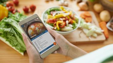 A mobile app for academics and nutrition professionals