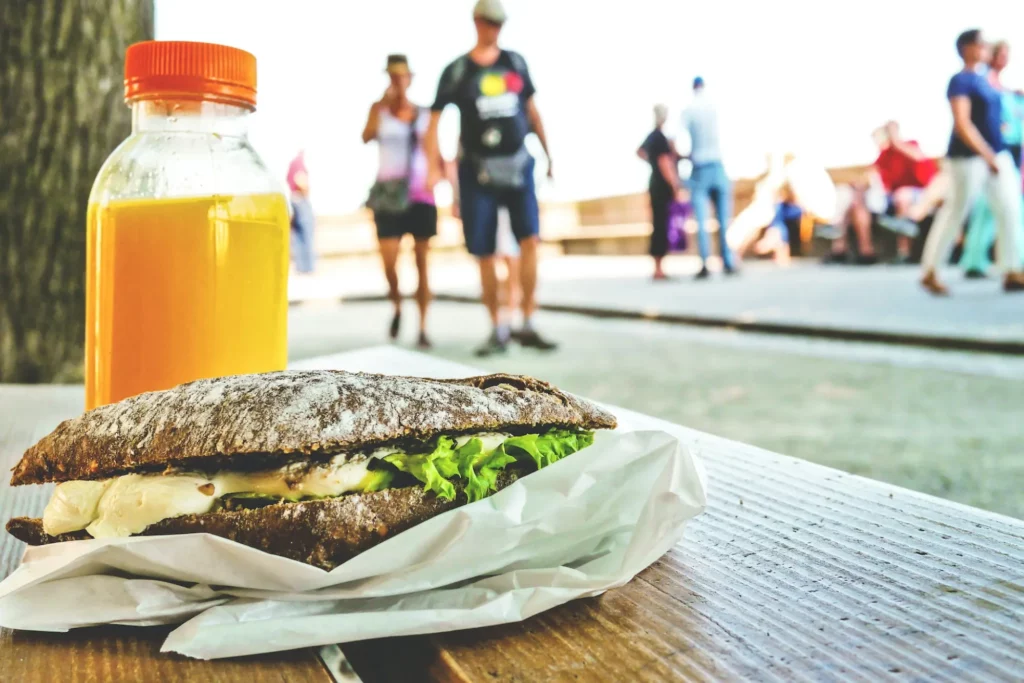 image of a sandwich and juice